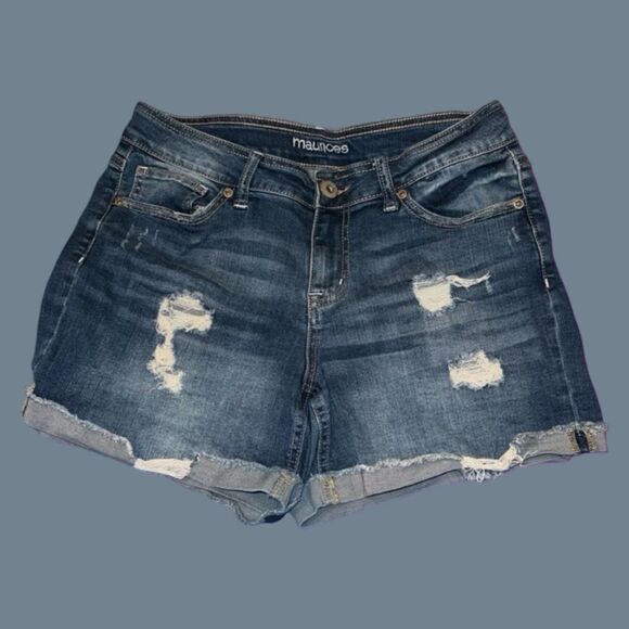 Maurices Mid Rise Distressed Denim Cuffed Shorts Size 6 #36 - Picture 6 of 6